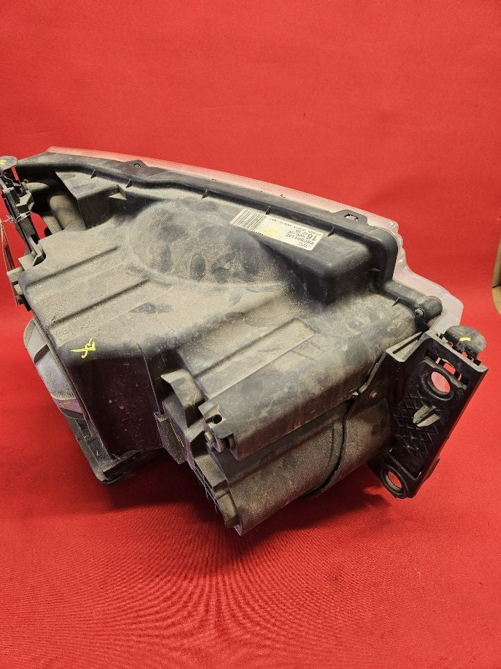2005 - 2009 Land Rover LR3 HSE/SE Left Driver Headlight Lamp BI-XENON HID