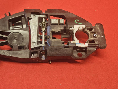 2016-2025 Chevy GMC Buick Cadillac REAR RIGHT PASSENGER Door Latch / Handle Base