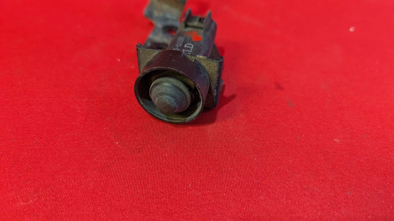 2011-2015 Kia Sorento Front Anti-Theft Alarm Hood Contact Switch Assembly