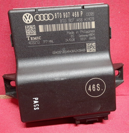2009 Audi A4 Quattro Network Gateway Interface Control Module 	8T0-907-468-P