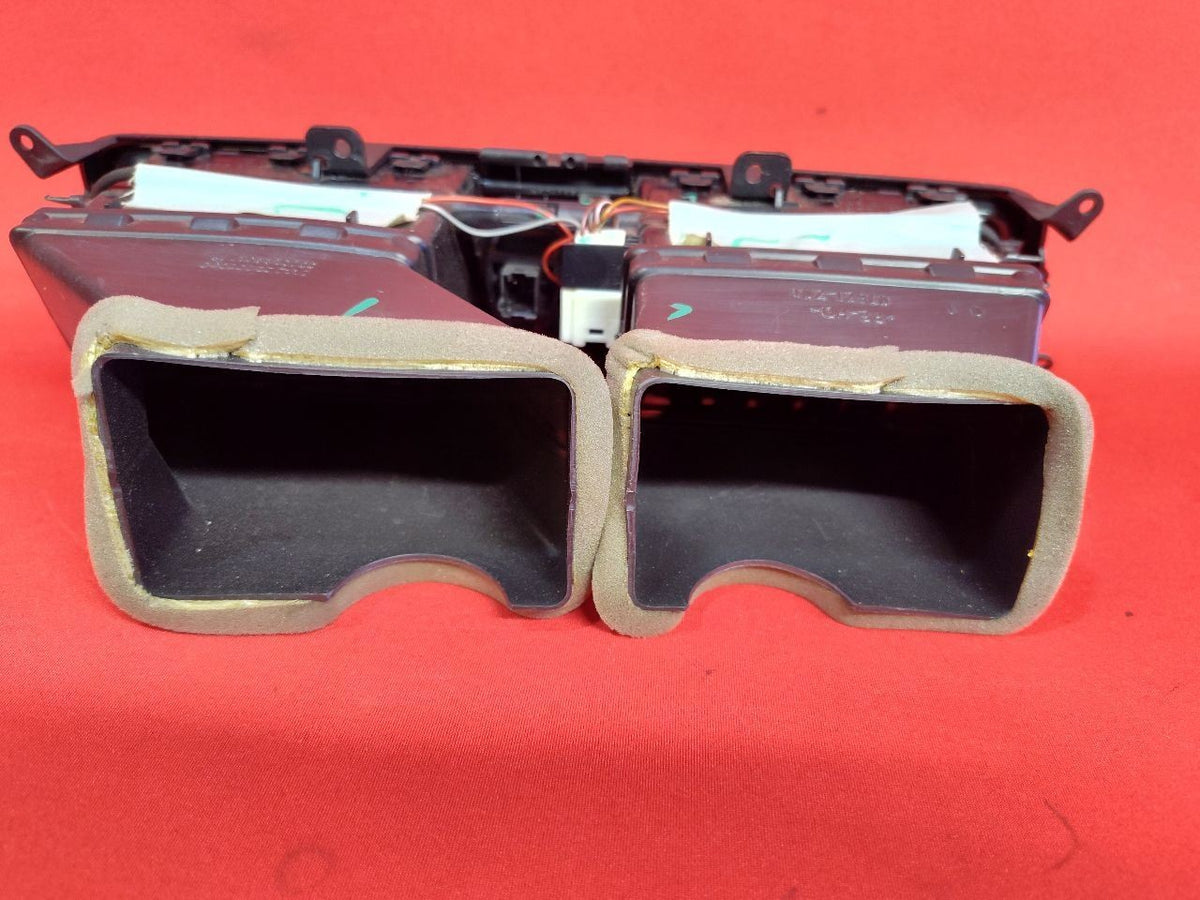 2010-2016 BMW 528i 535i 550i Center Dash Air Vent Hazard Switch Bezel w/ Screws