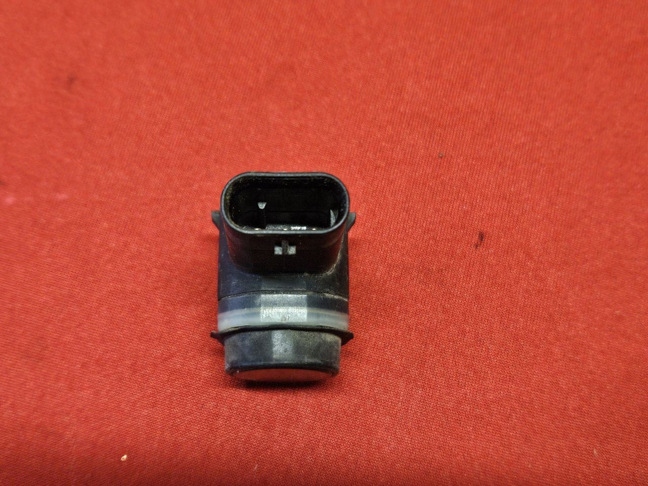 2016-2019 Range Rover Evoque REAR Bumper Distance Parking Sensor Black - QTY: 1