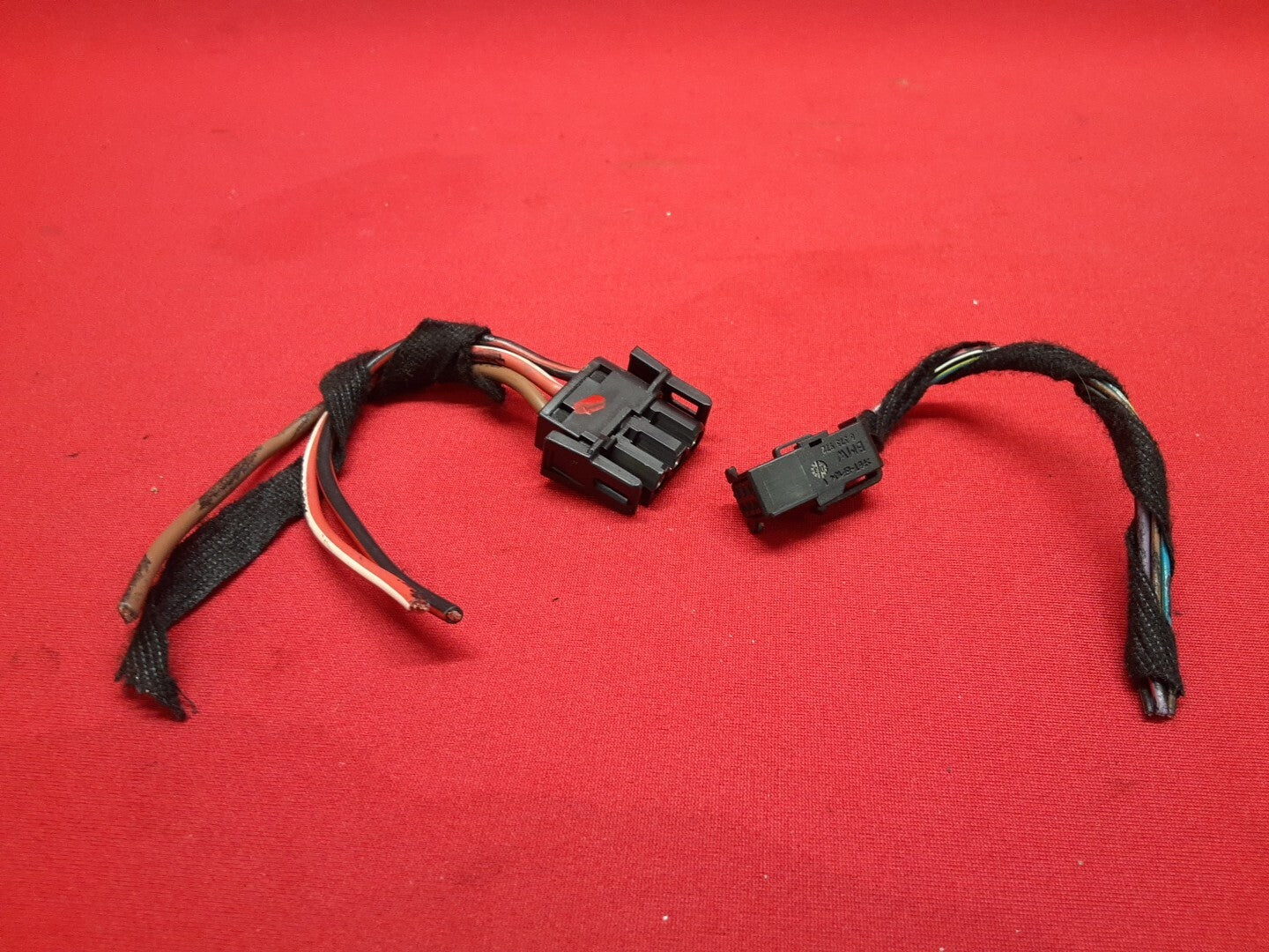 2004 Range Rover HSE Rear Glass Wiper Motor Assembly Pigtail 0390207571