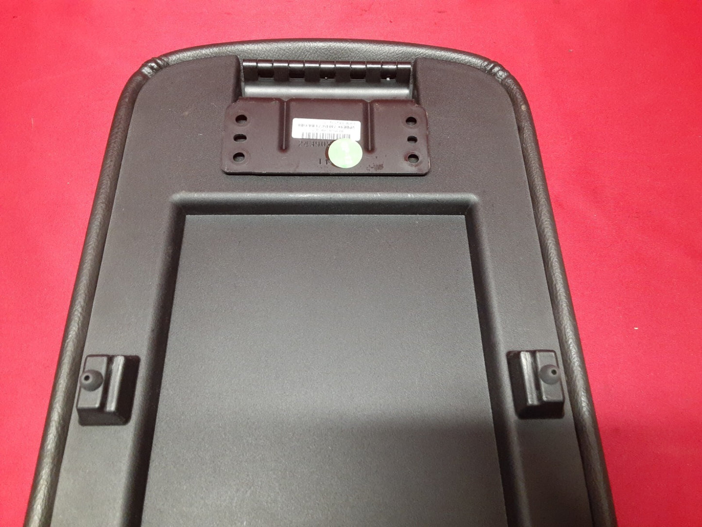 2010 - 2019 Lincoln MKT REAR Console Armrest Leather Charcoal AE9Z-7406024-BA