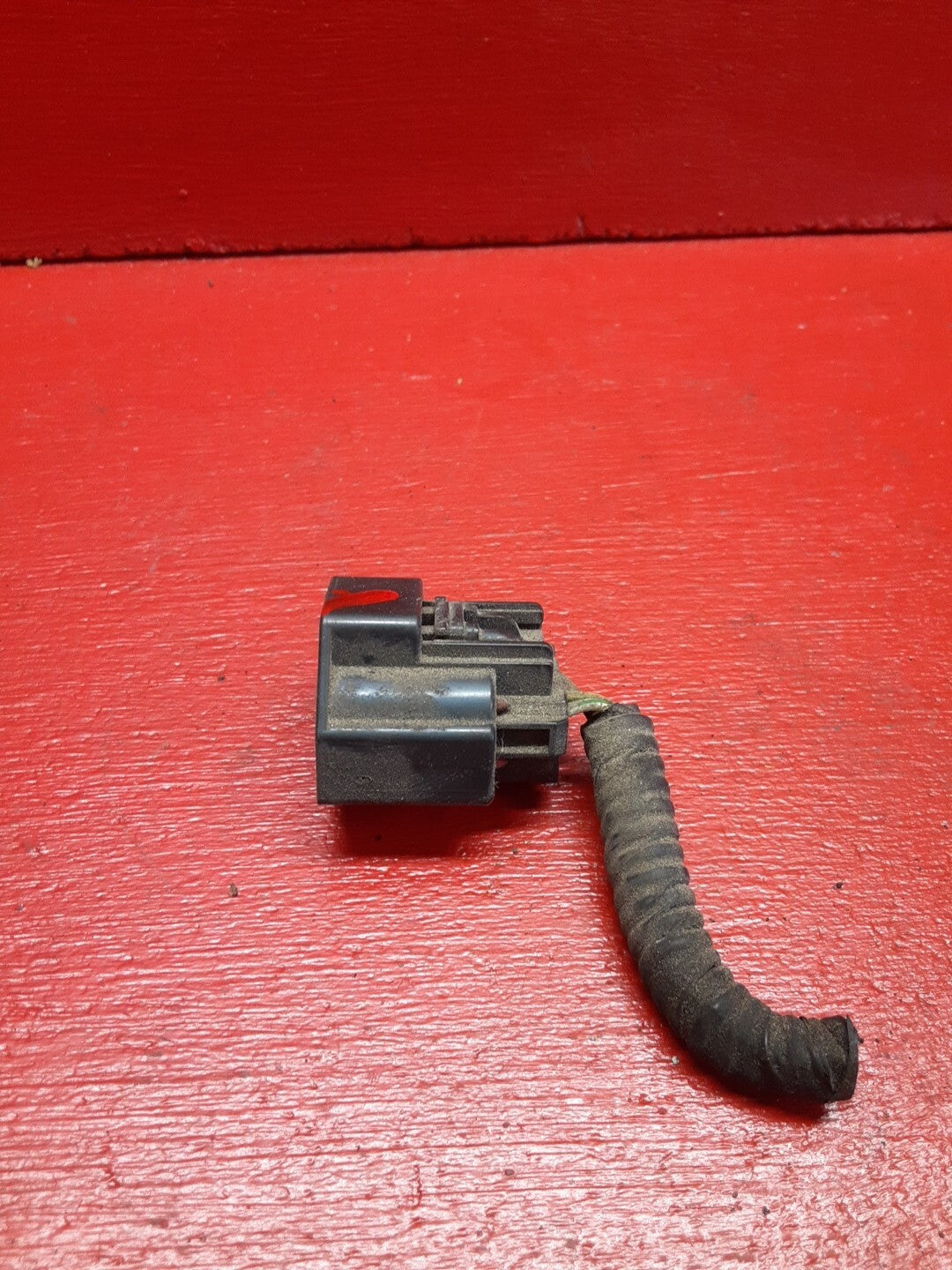 05-09 Ford Multi Vehicle Fuel Rail Assembly Pigtail 2.3L 2.0L 5L8Z9D280AA