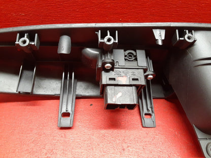 2010 - 2013 Kia Soul REAR LEFT DRIVER SIDE Door Window Switch Bezel Trim Cover