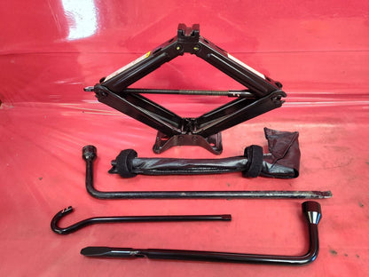2000-2015 Chevy GMC Cadillac Buick Emergency Spare Tire Scissor Jack Tool Set