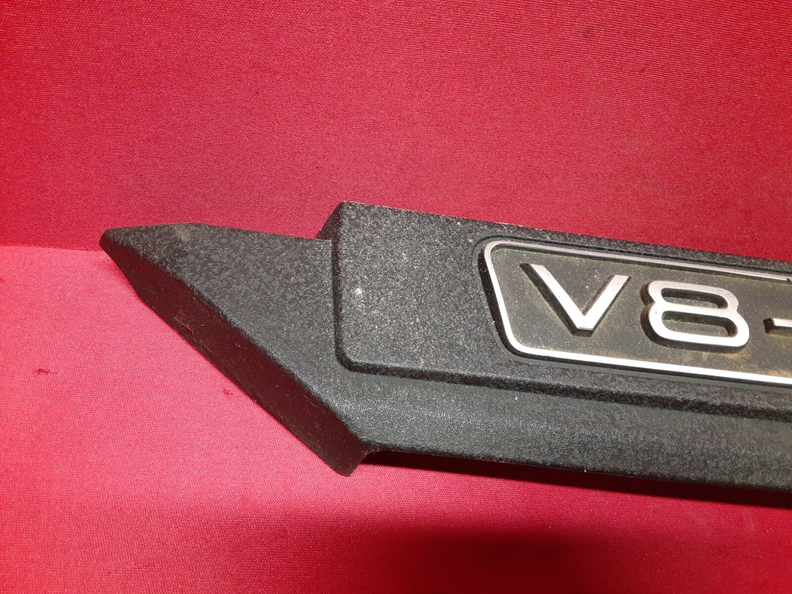 2004 2005 Audi Allroad 4.2L V8 Front Engine Appearance Cover Trim 079-103-925-A