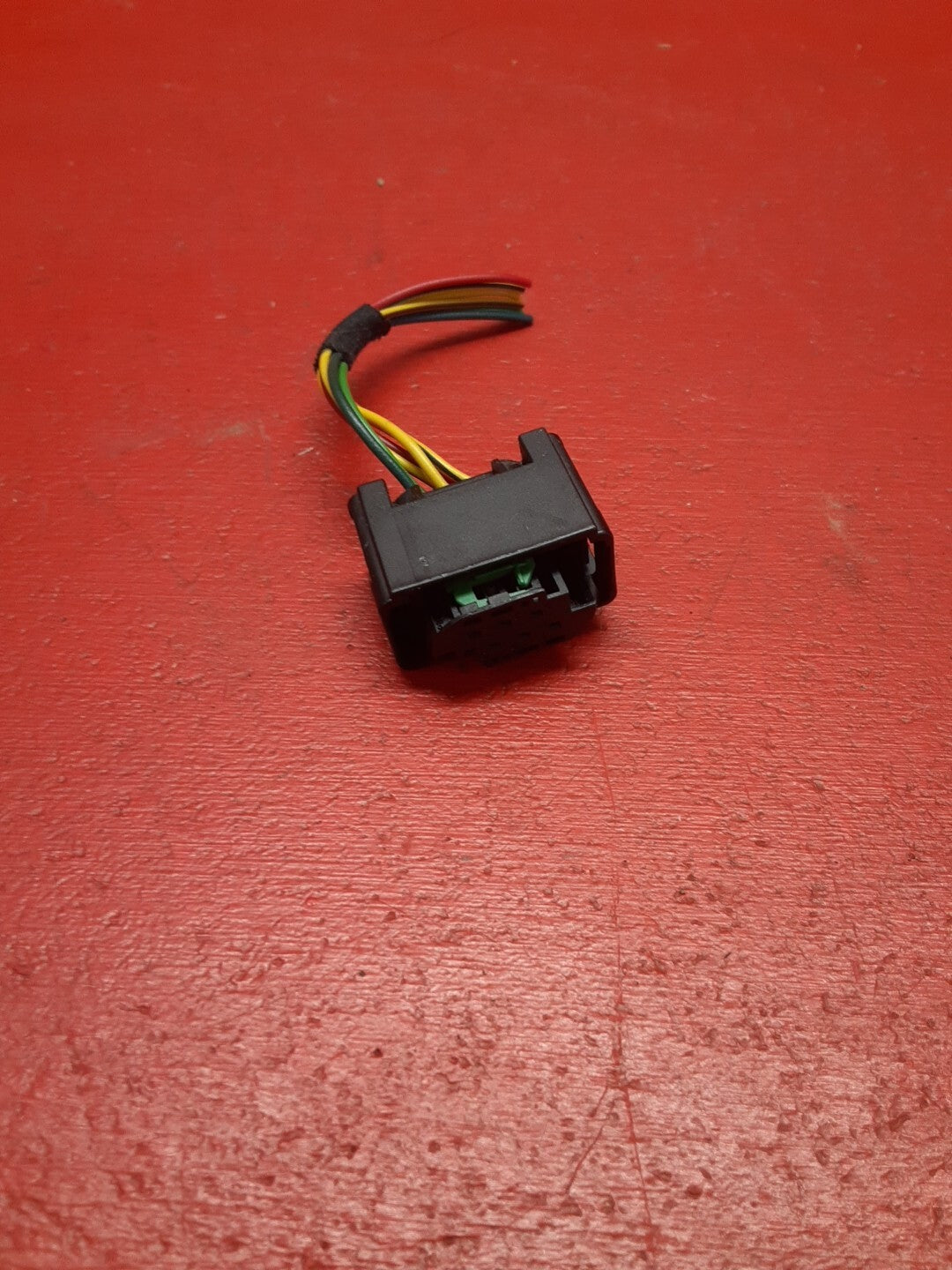 2005 2006 2007 Land Rover LR3 Yaw Sensor PIGTAIL SRO000020