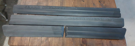2005 2006 Jeep Grand Cherokee Exterior Door Molding Trim Strips Black FULL SET