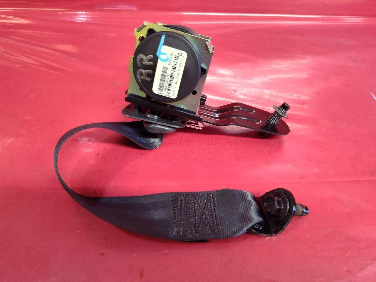 2015-2019 Hyundai Sonata REAR Second 2nd Row RIGHT PASSENGER Seat Belt Retractor