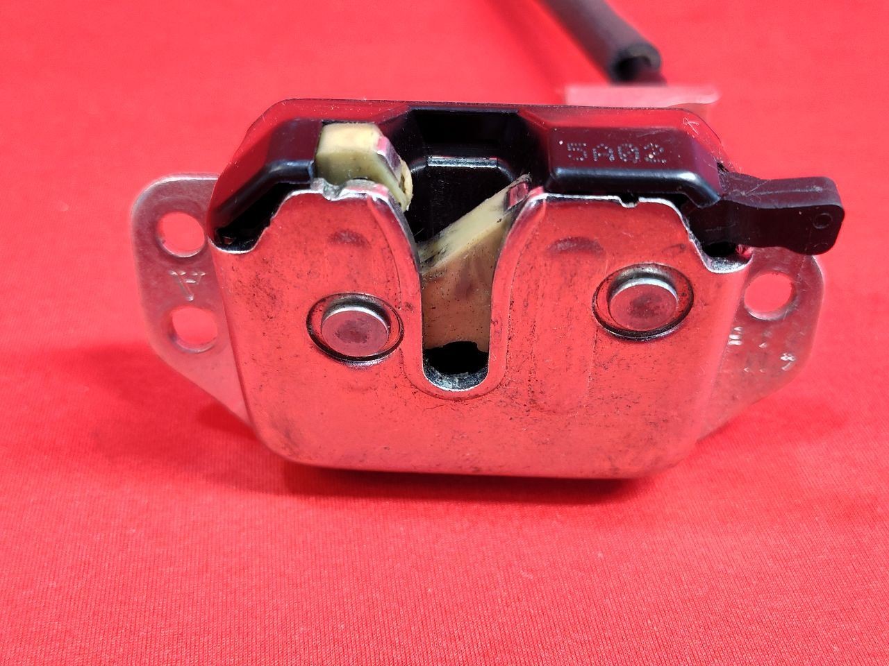 2013-2016 Chevrolet Chevy Spark + EV Liftgate Hatch Latch Lock Actuator w/ Cable