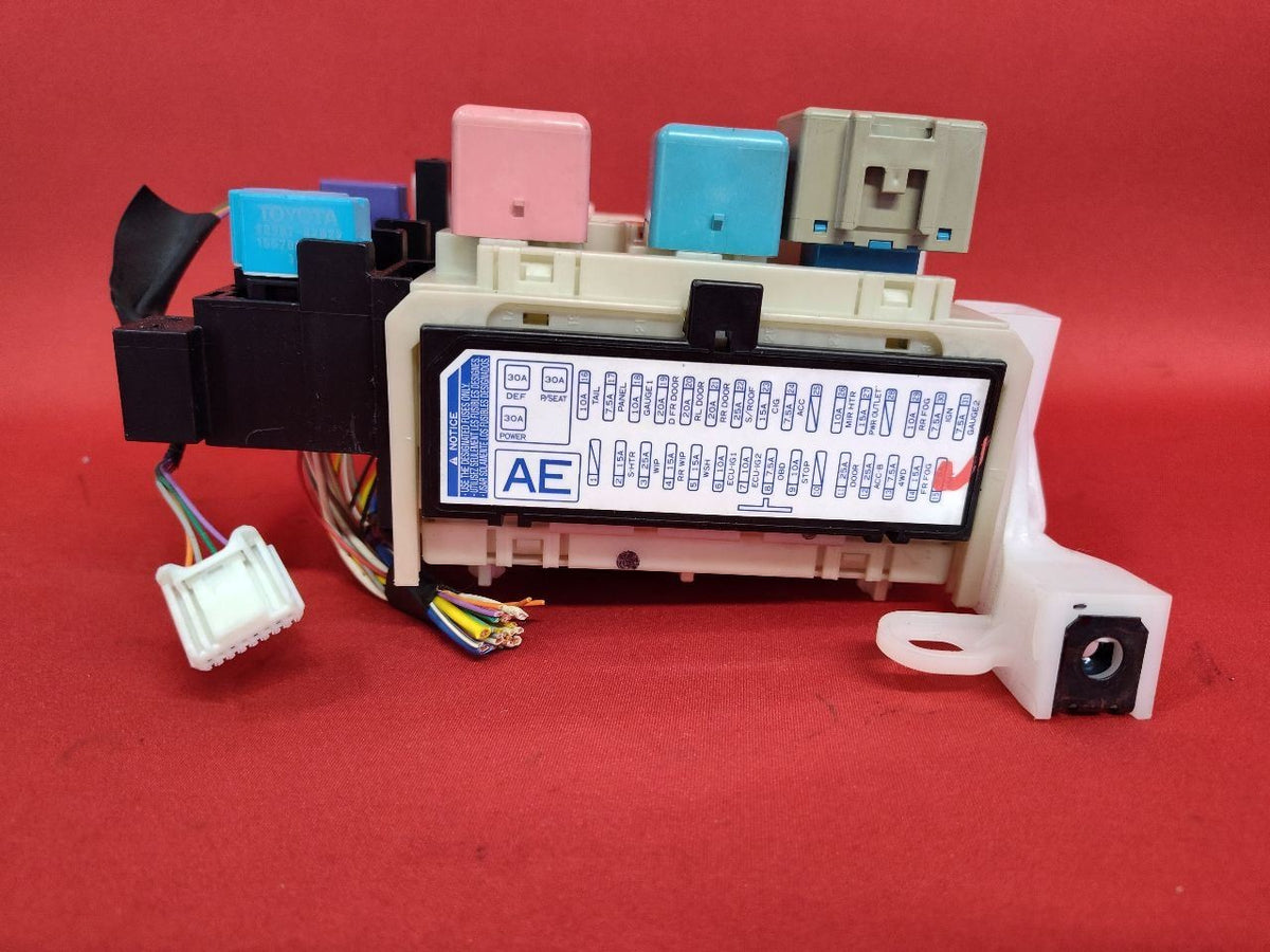 2006-2008 Toyota Rav4 Instrument Panel Dash Fuse Box Junction Block 82730-42050