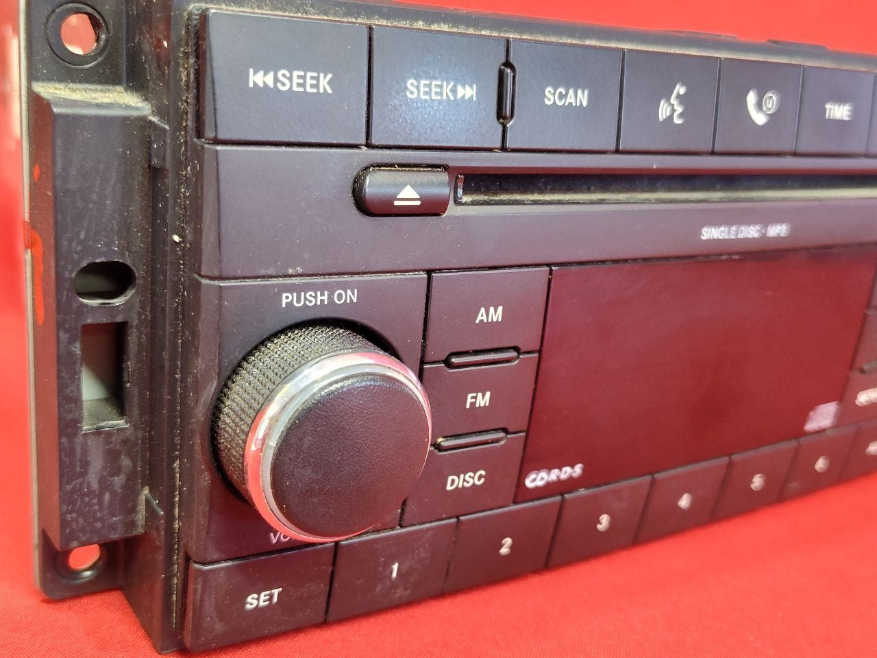 2007-2009 Dodge Chrysler Jeep Radio Stereo Head Unit Single Disc MP3 Player