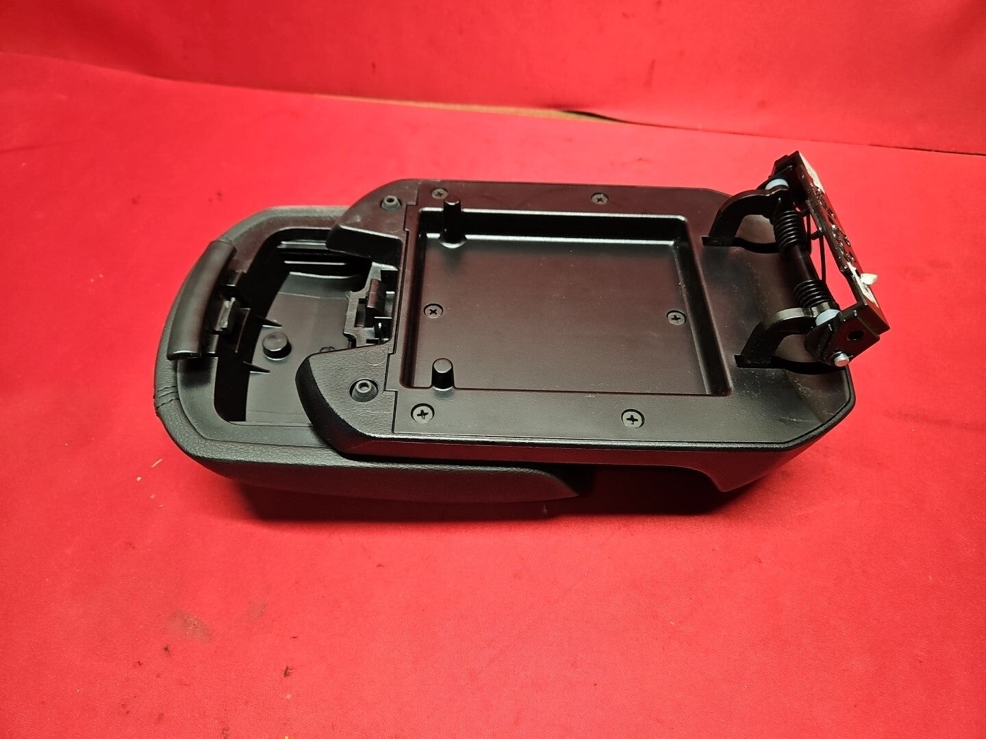 2011 - 2016 Chevy Chevrolet Cruze Sliding Center Console Arm Rest Lid Leather