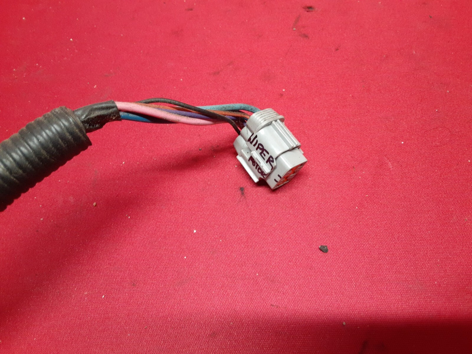 2011 - 2019 Infiniti Front Windshield Wiper Motor 28800-1MA1C   PIGTAIL WIRE