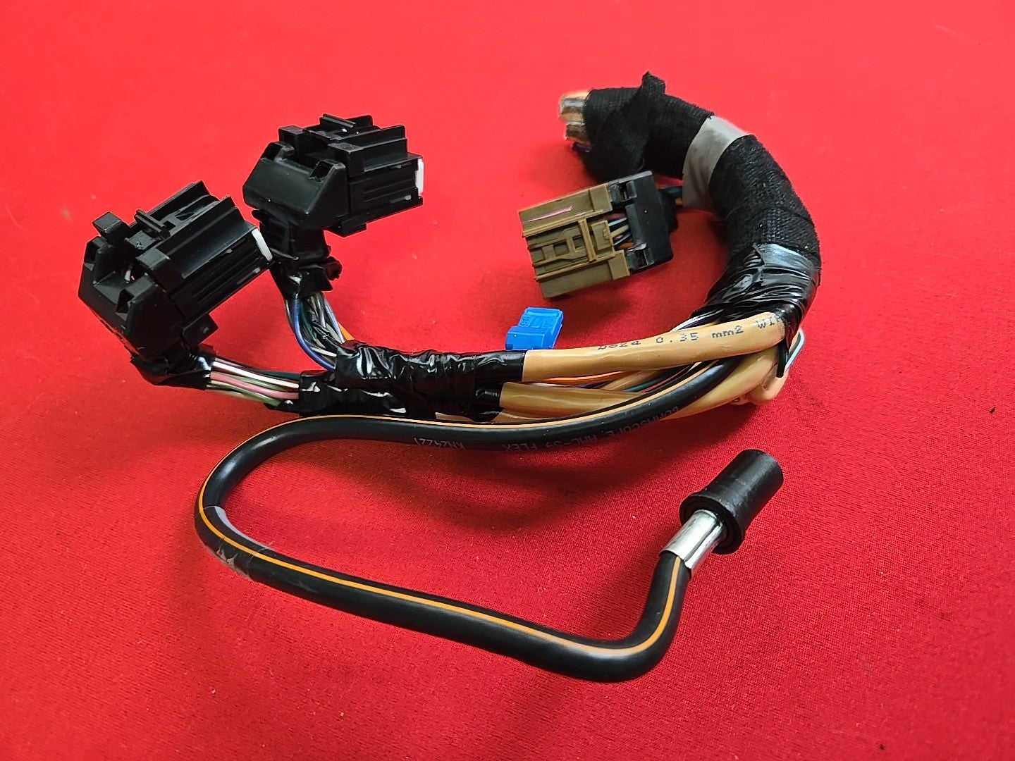 2010-2012 GMC Acadia AM/FM CD MP3 USB Radio Stereo Opt. UUI - PIGTAIL WIRES ONLY