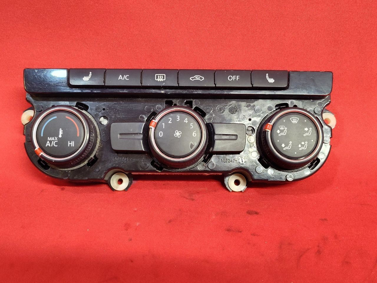 2016-2018 VW Tiguan 12-15 Passat HVAC Climate Control Unit w/ Heated Seats