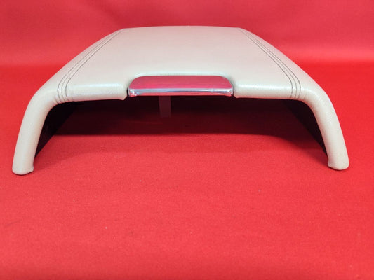 2003 2004 Lincoln Navigator REAR Middle Console Armrest Lid Light Parchment