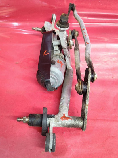 2012-2019 Fiat 500 / Fiat 500e Front Wiper Motor & Transmission Linkage