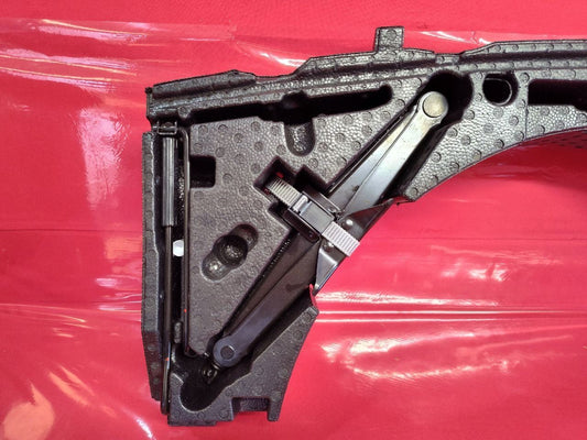 2021-2024 VW Volkswagen Tiguan Emergency Spare Tire Scissor Jack Tool Foam Set