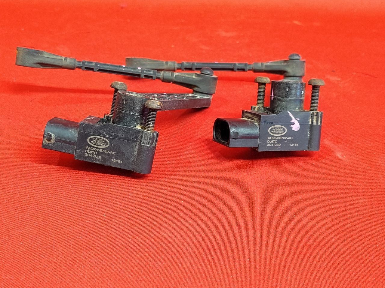 2010-2016 Land Rover LR4 / 10-13 Sport REAR Air Ride Height Level Sensor SET