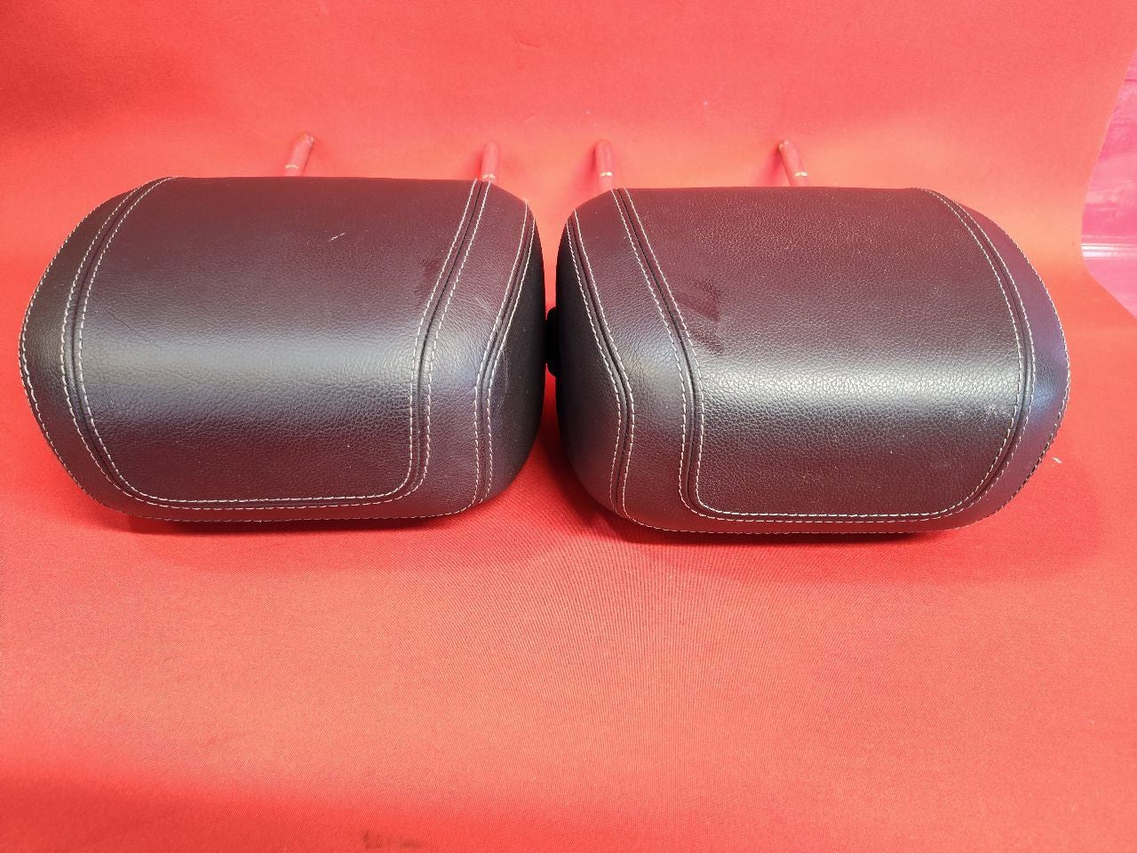 2015-2023 Land Rover FRONT Driver / Passenger Seat Headrest Set Taurus Leather