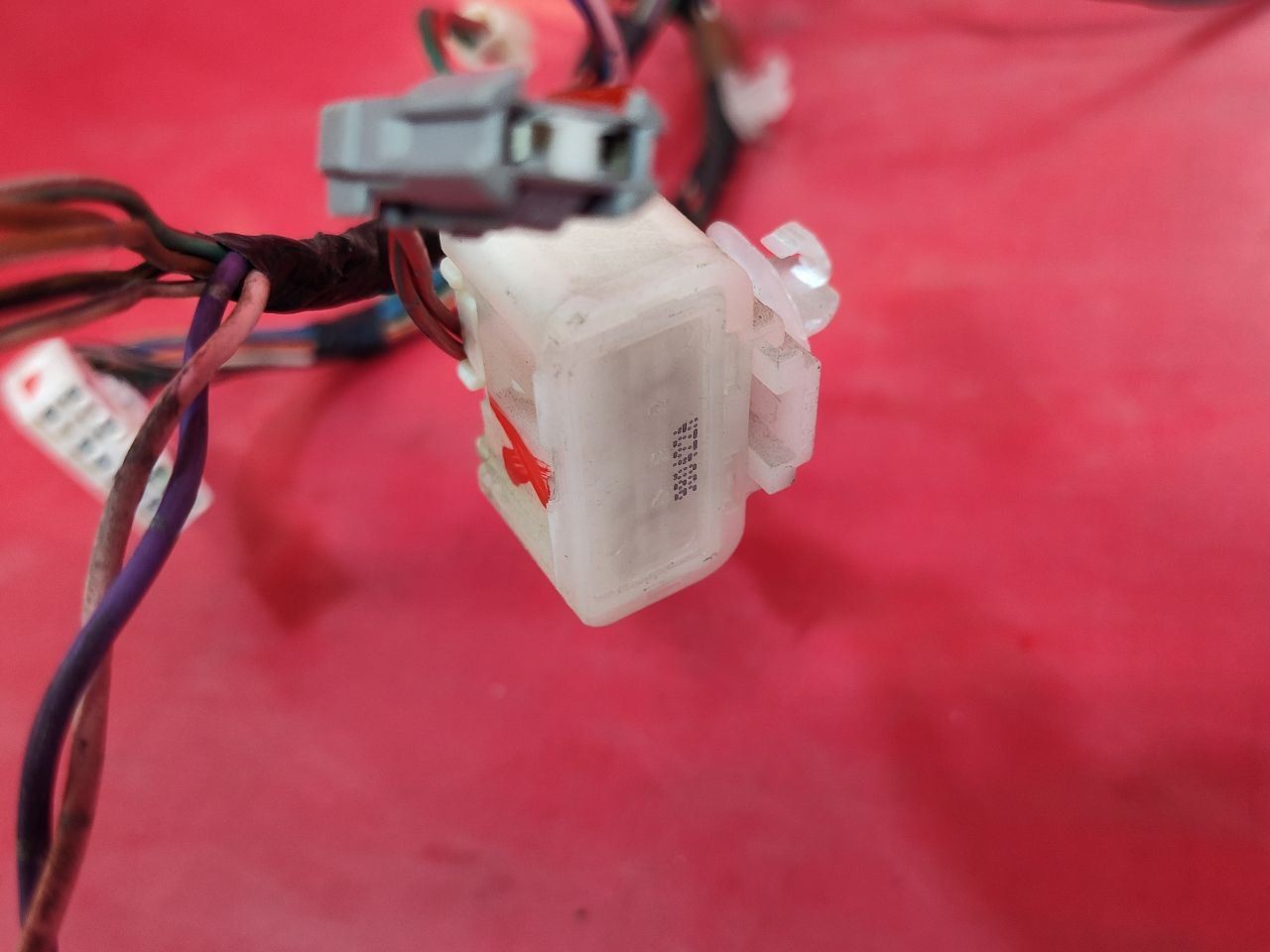 1997-1999 Lexus ES300 FRONT LEFT DRIVER Door Wiring Harness 82152-33700 