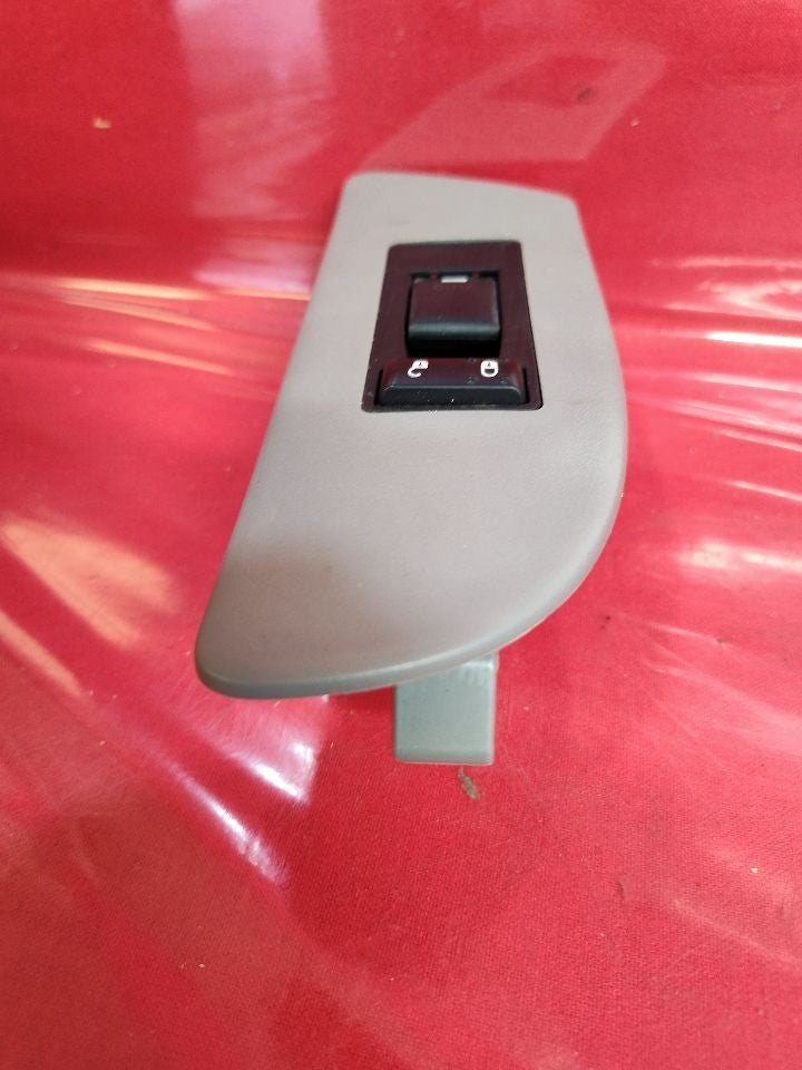 2007-2009 Dodge Durango FRONT RIGHT PASSENGER Door Window Lock Switch w/ Bezel
