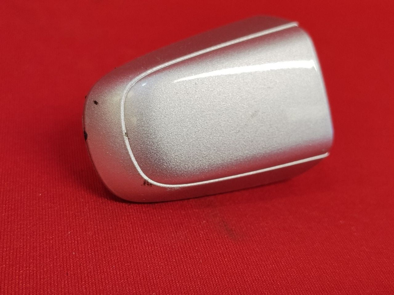 2008-2011 Toyota Camry FRONT RIGHT PASSENGER Exterior Door Handle Button Entry