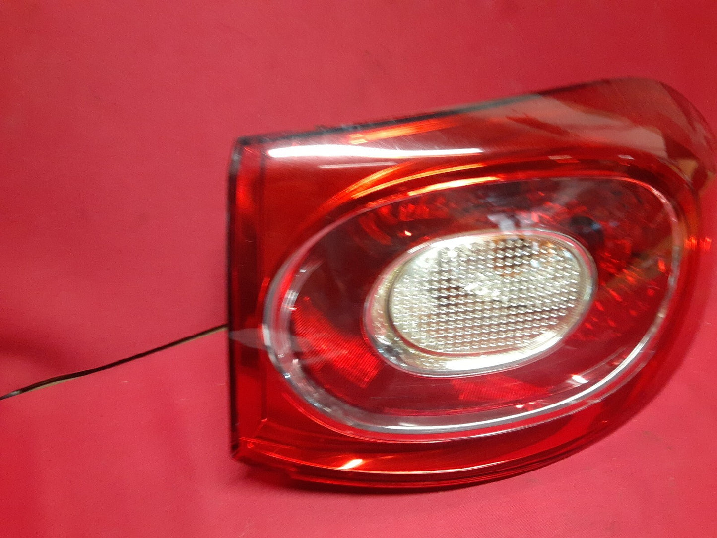 2009 - 2011 VW Volkswagen Tiguan RIGHT PASSENGER Quarter Mounted Tail Light Lamp