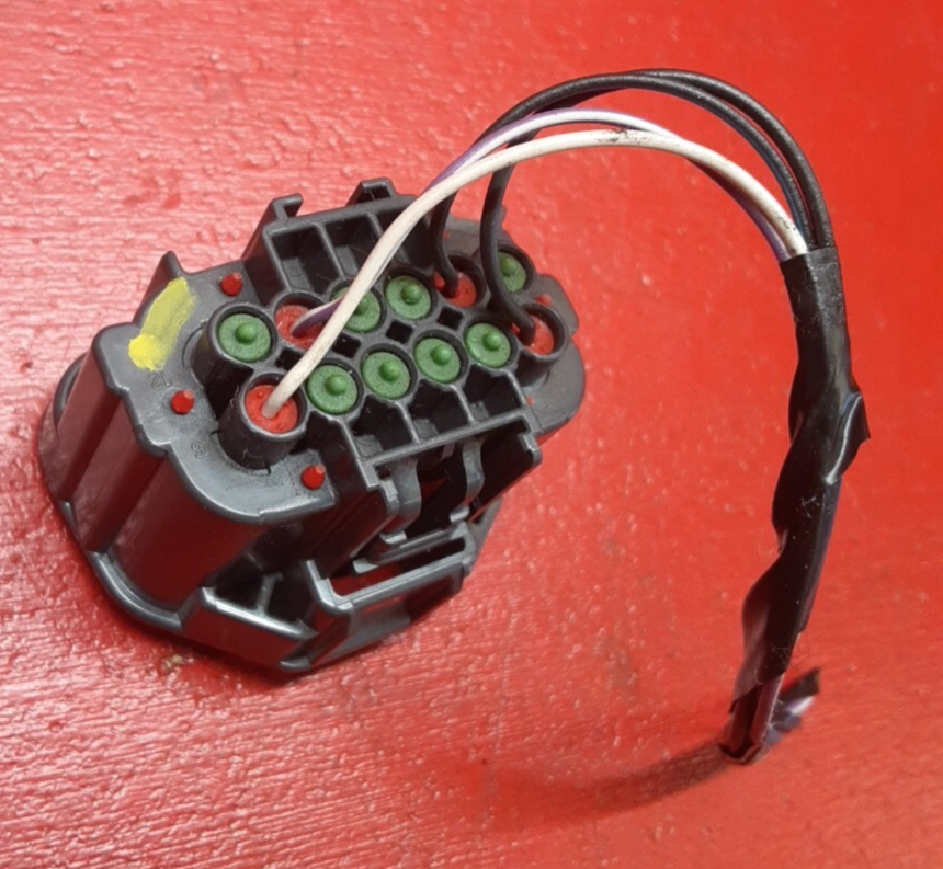 13-17 Land Rover Range Rover Power Distribution Block Battery Pigtail LR067365