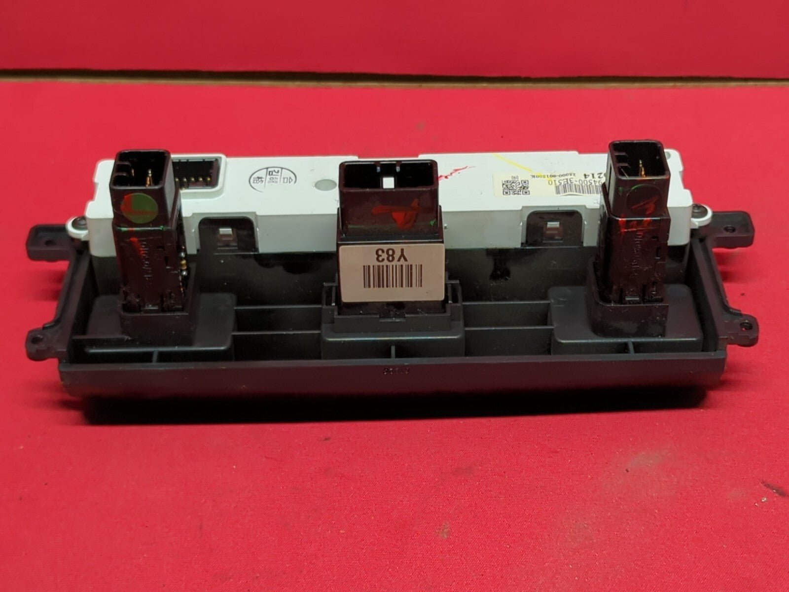 2007 2008 Kia Sorento Instrument Panel Digital Clock Hazard Defrost	94500-3E510
