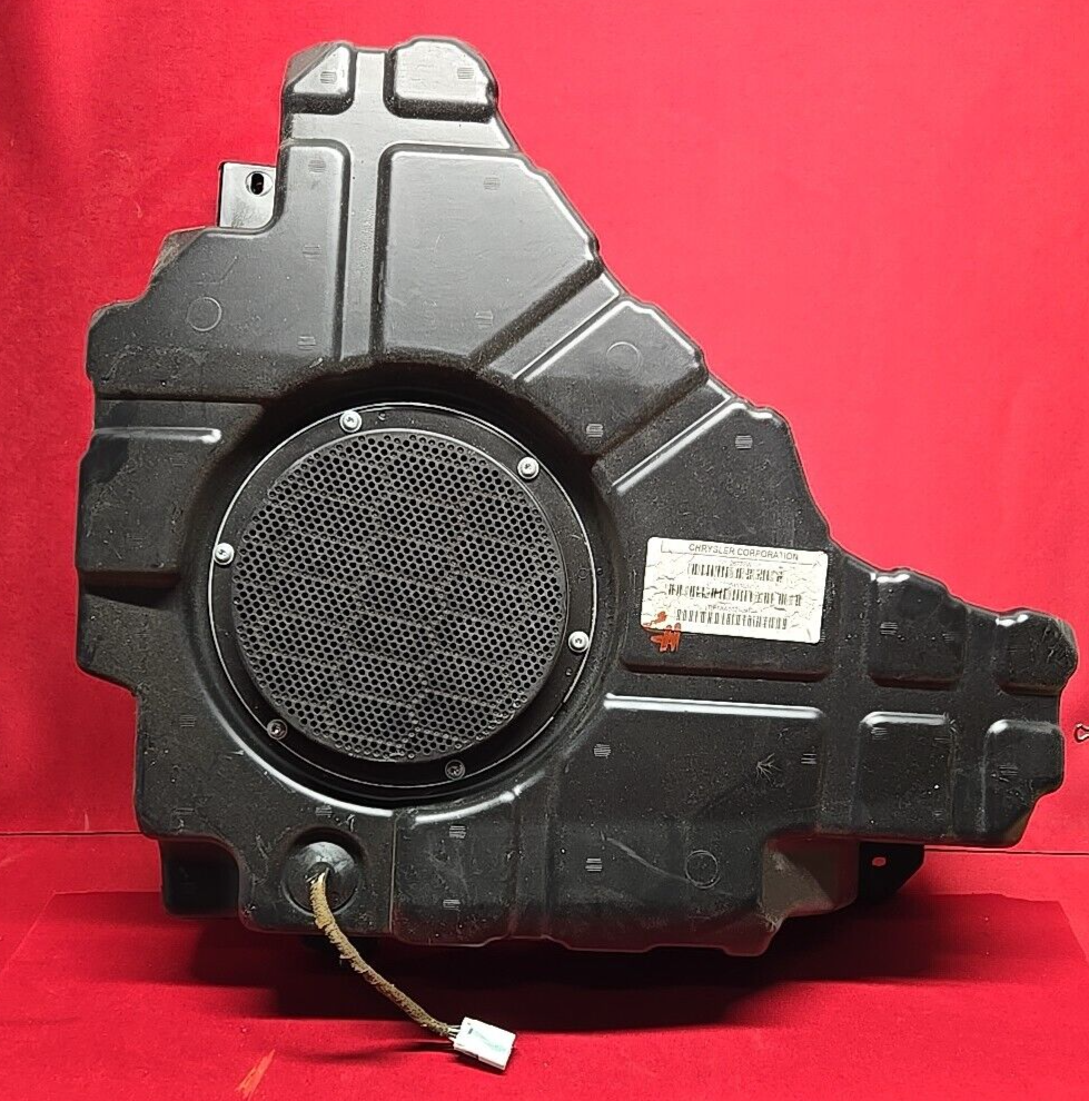 2011 - 2022 Jeep Grand Cherokee Rear Cargo Subwoofer Box Speaker 5064610AC
