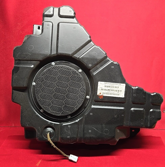 2011 - 2022 Jeep Grand Cherokee Rear Cargo Subwoofer Box Speaker 5064610AC
