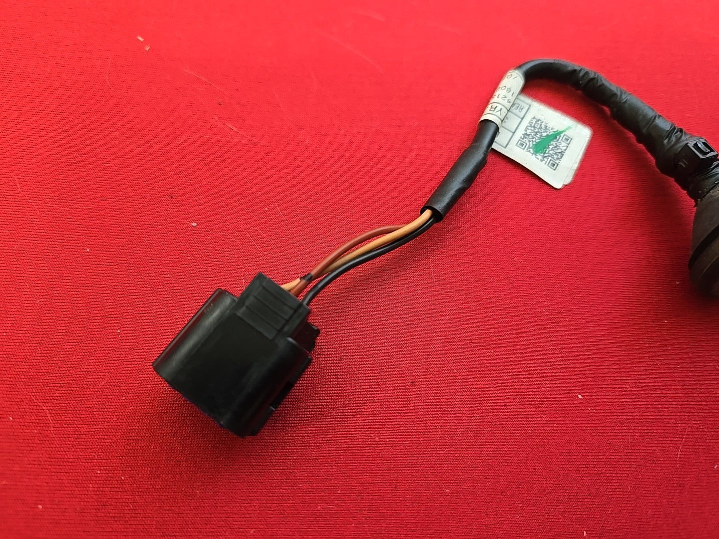 2019-2024 Kia Forte Left or Right OUTER Incandescent Tail Light - SOCKET HARNESS