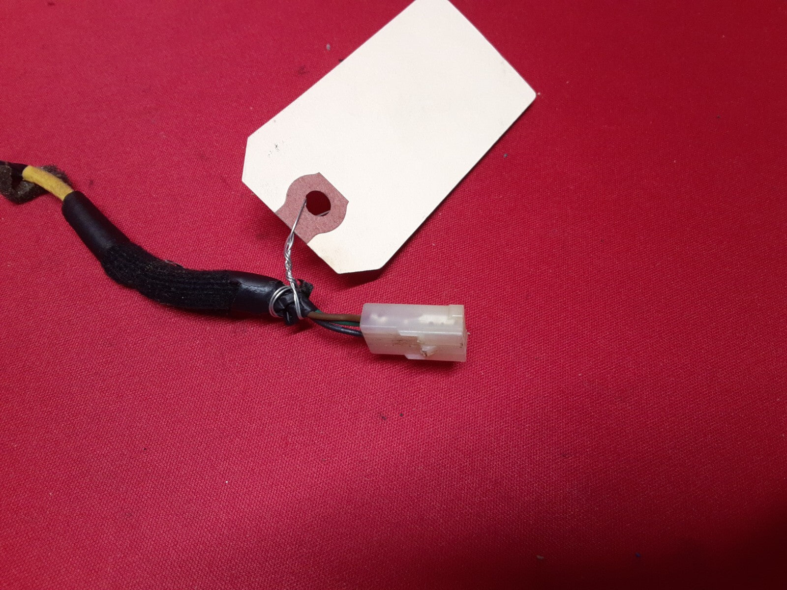 2011 - 2013 Kia Sorento Dome Reading Light DOOR / ON 92850-1U100J7  PIGTAIL WIRE