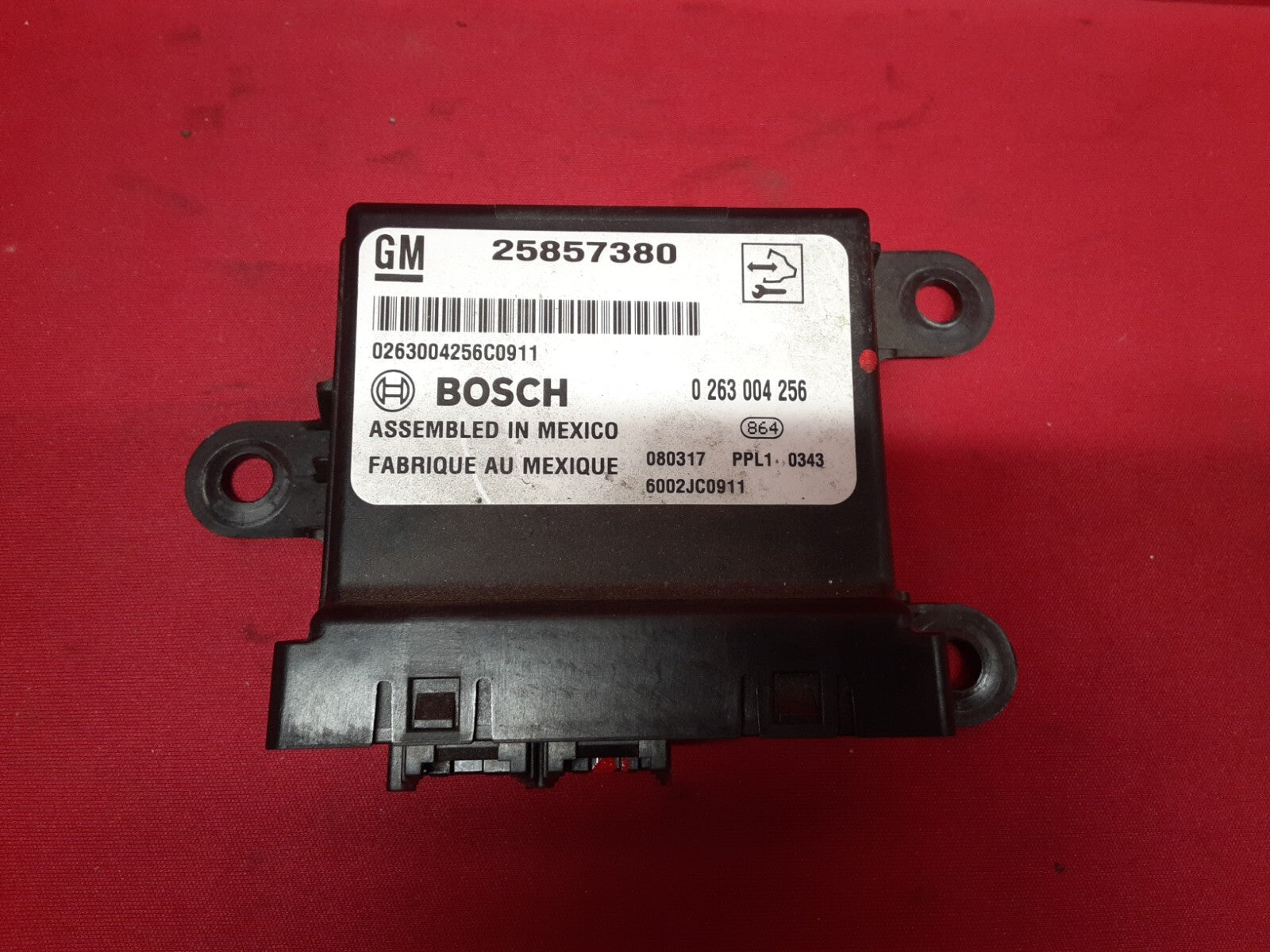 2007 - 2010 GMC Chevy Cadillac Parking Assist Control Module 25857380