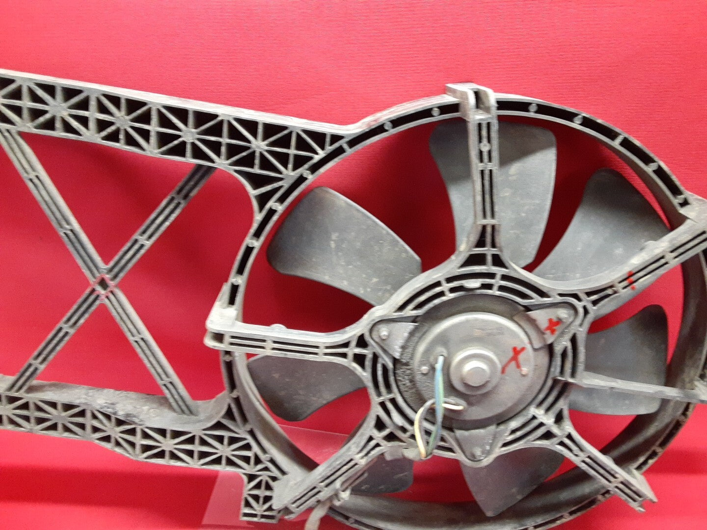 2005-2007 Nissan Xterra Pathfinder Frontier 4.0L Fan Assembly 92120-EA200