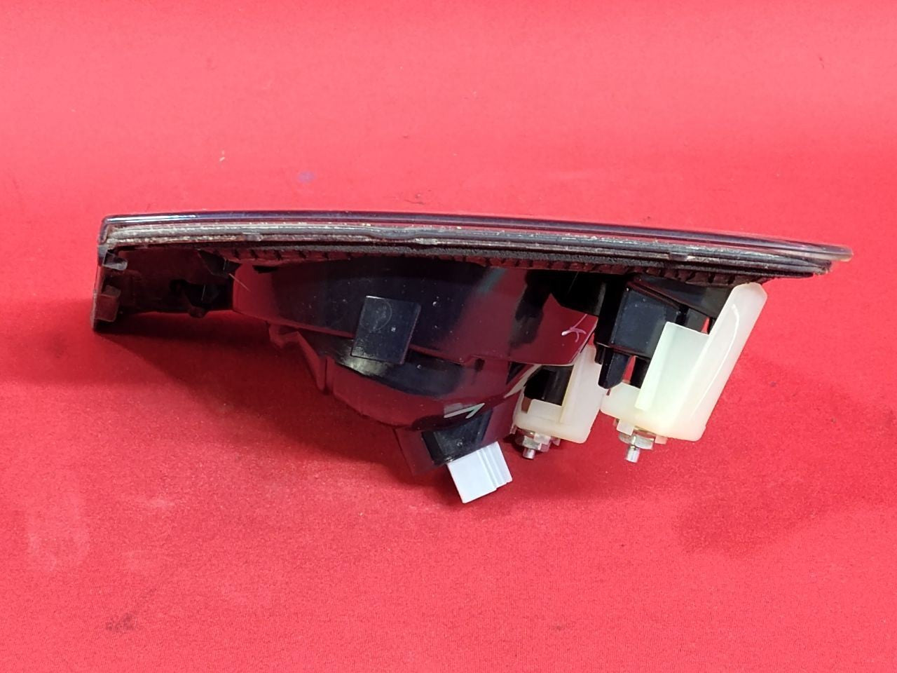 2007-2009 Mazda Mazda3 SEDAN Inner Trunk Deck Lid LEFT DRIVER Tail Light Lamp