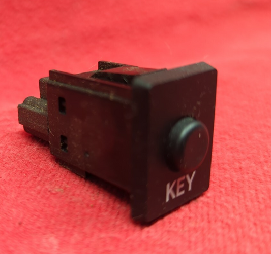 2005 - 2009 Toyota Prius Smart Key Keyless Entry Cancel Button 84987-47011