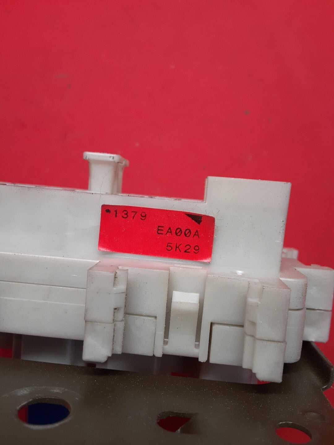 2006 Nissan Xterra Cabin Body Fuse Junction Block OEM