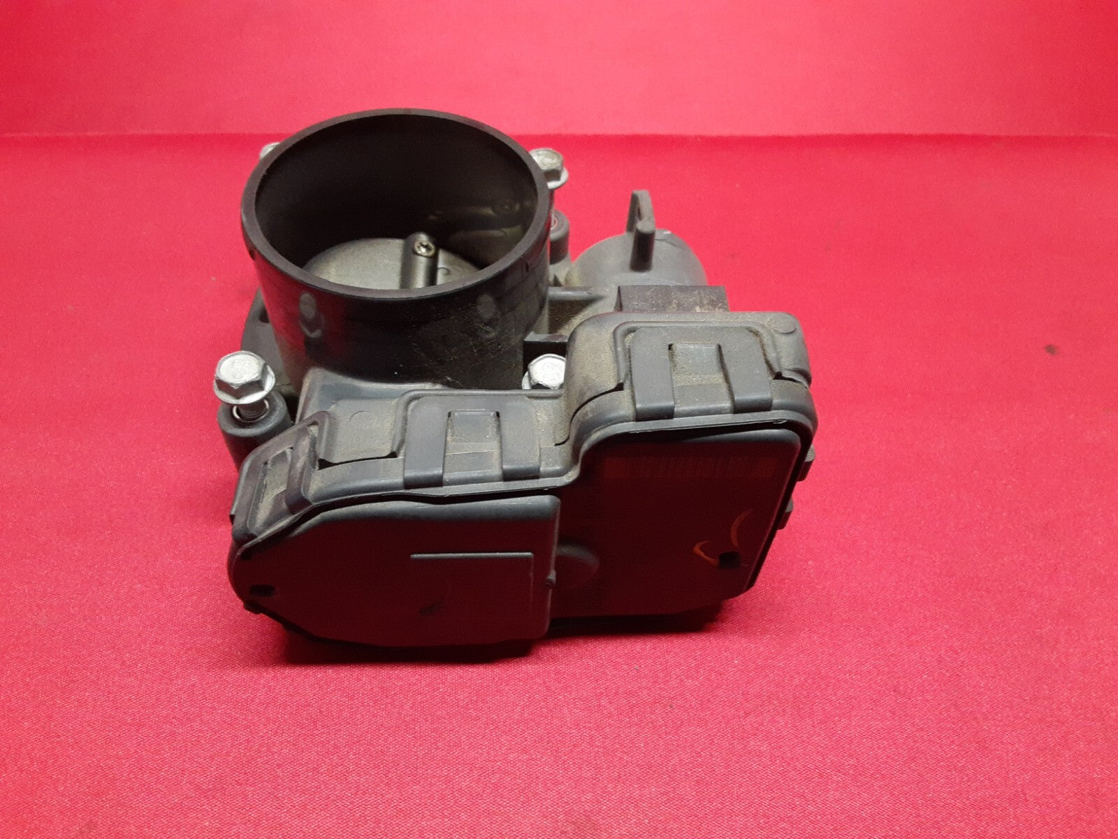 2007 - 2012 Chrysler Dodge Jeep Ram 3.7L V6 Injection Throttle Body 4861661AB