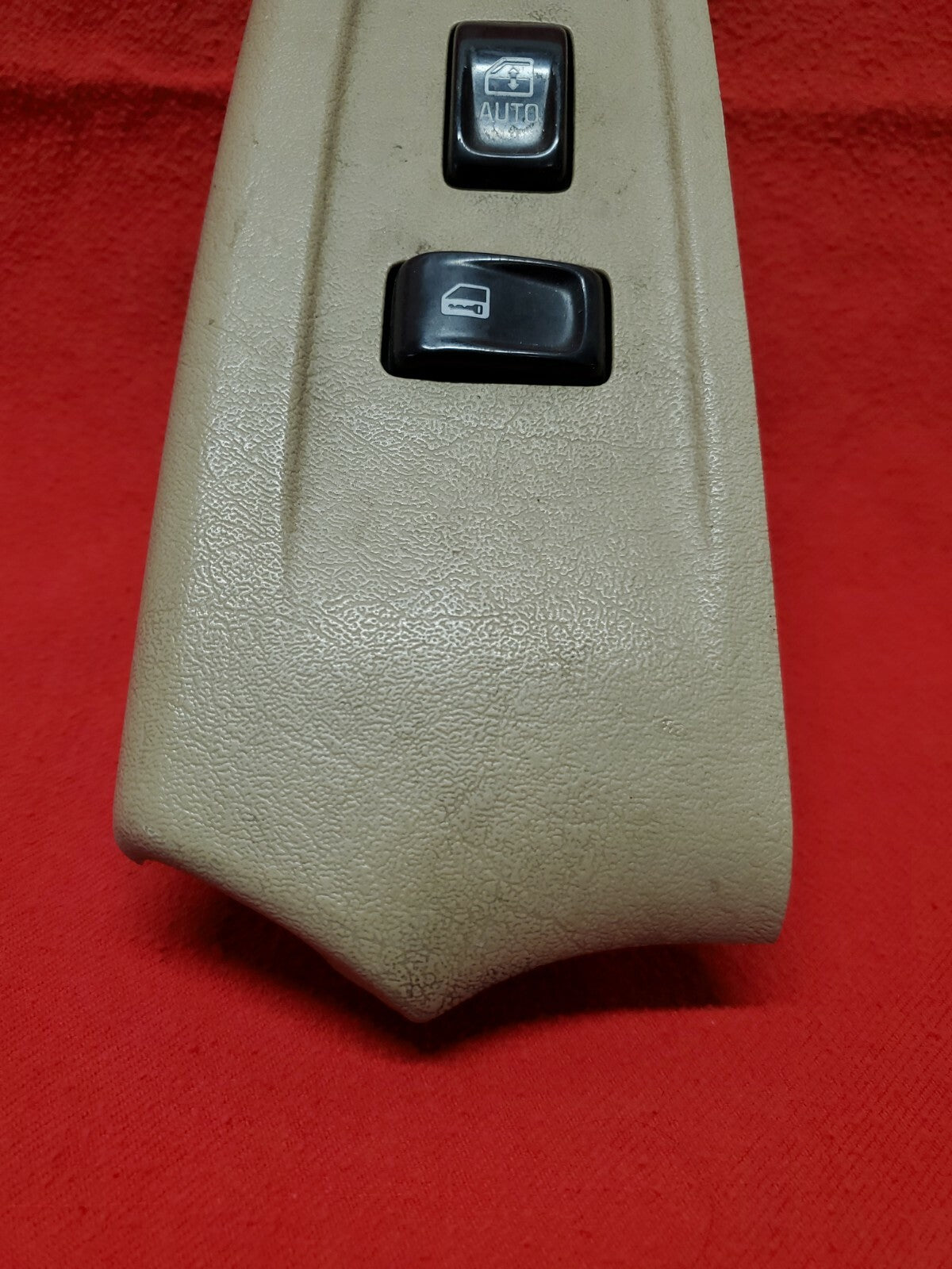 2005 2003 2004 2005 Chevrolet Chevy Trailblazer RIGHT FRONT Window Switch