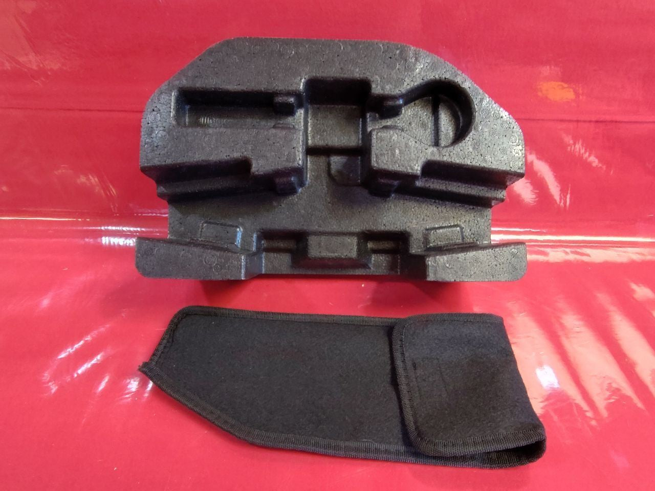 2010-2016 Hyundai Genesis Coupe Emergency Spare Tire Scissor Jack Tool Foam Set