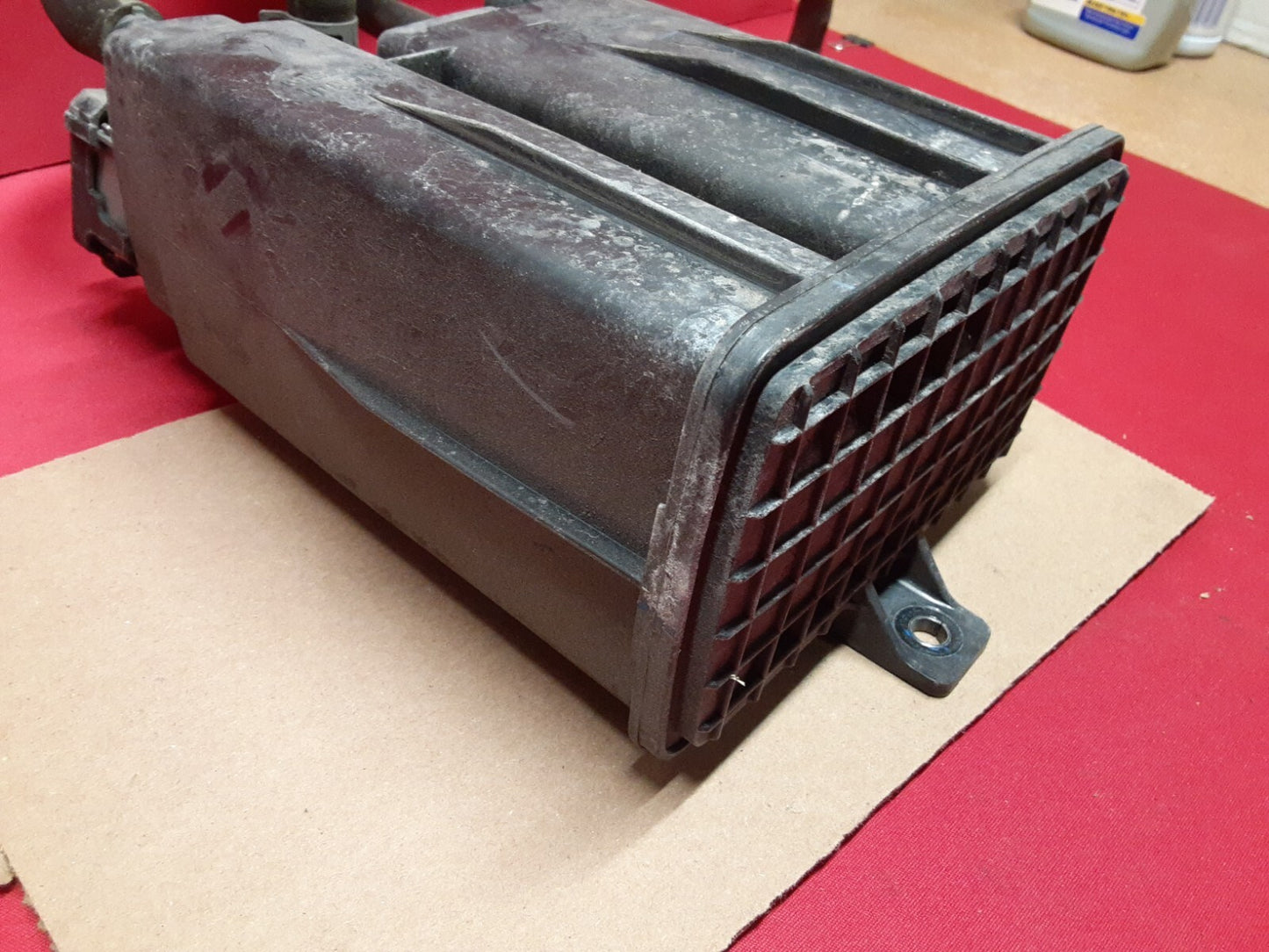 2007 - 2019 Infiniti Evaporative Emissions Charcoal Vapor Canister 14950-JK60E