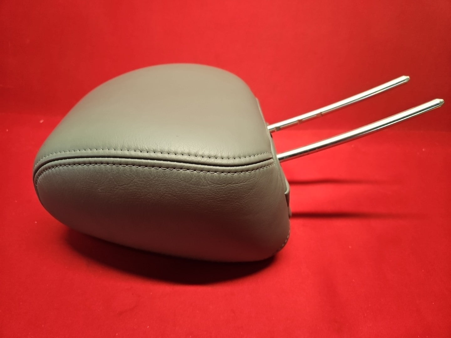 04 05 06 Acura Front Driver Passenger Head Rest Gray Leather QUANTITY: 1