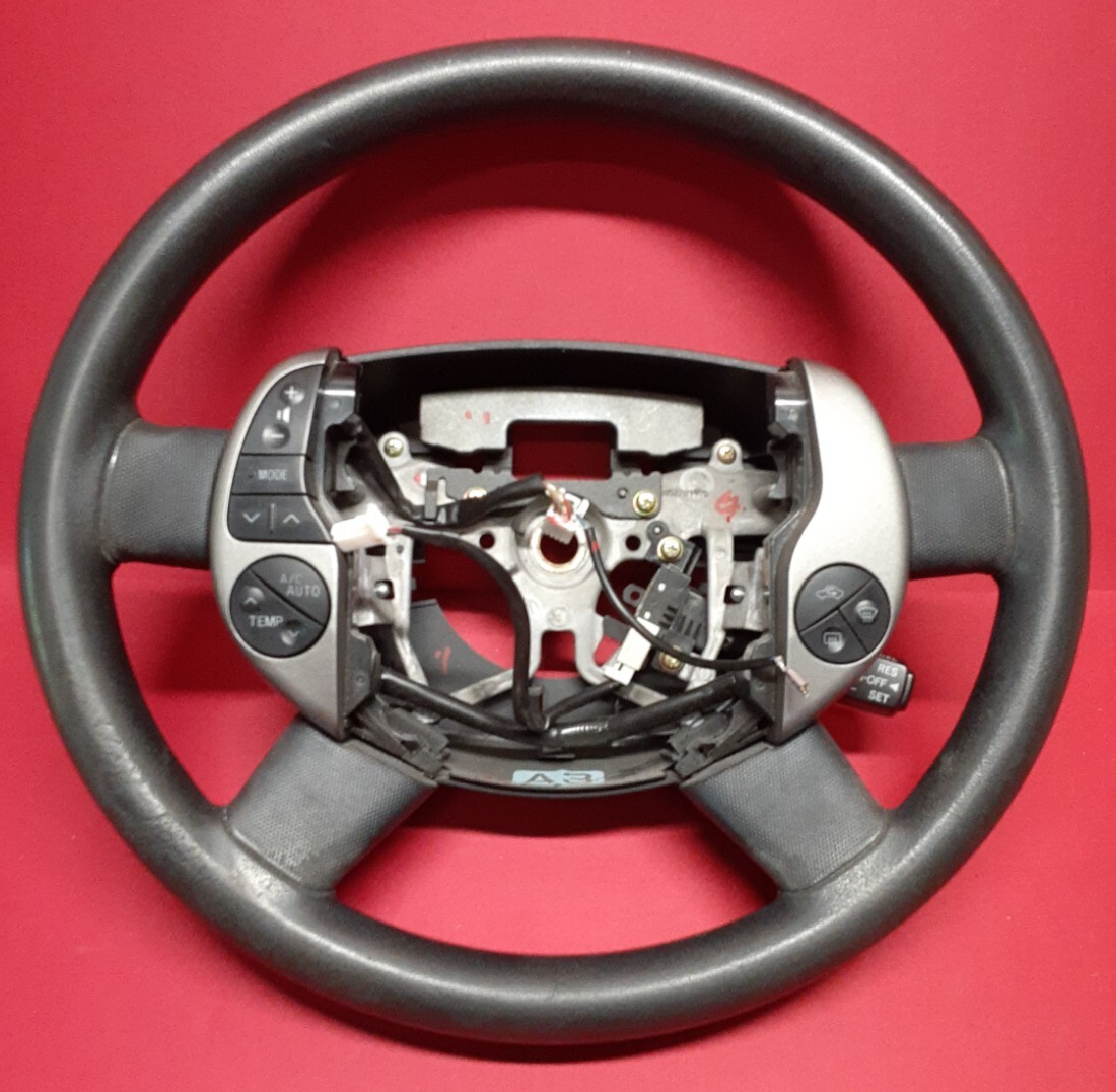 2004 - 2009 Toyota Prius Basic Control Steering Wheel Black 45100-47071-C0