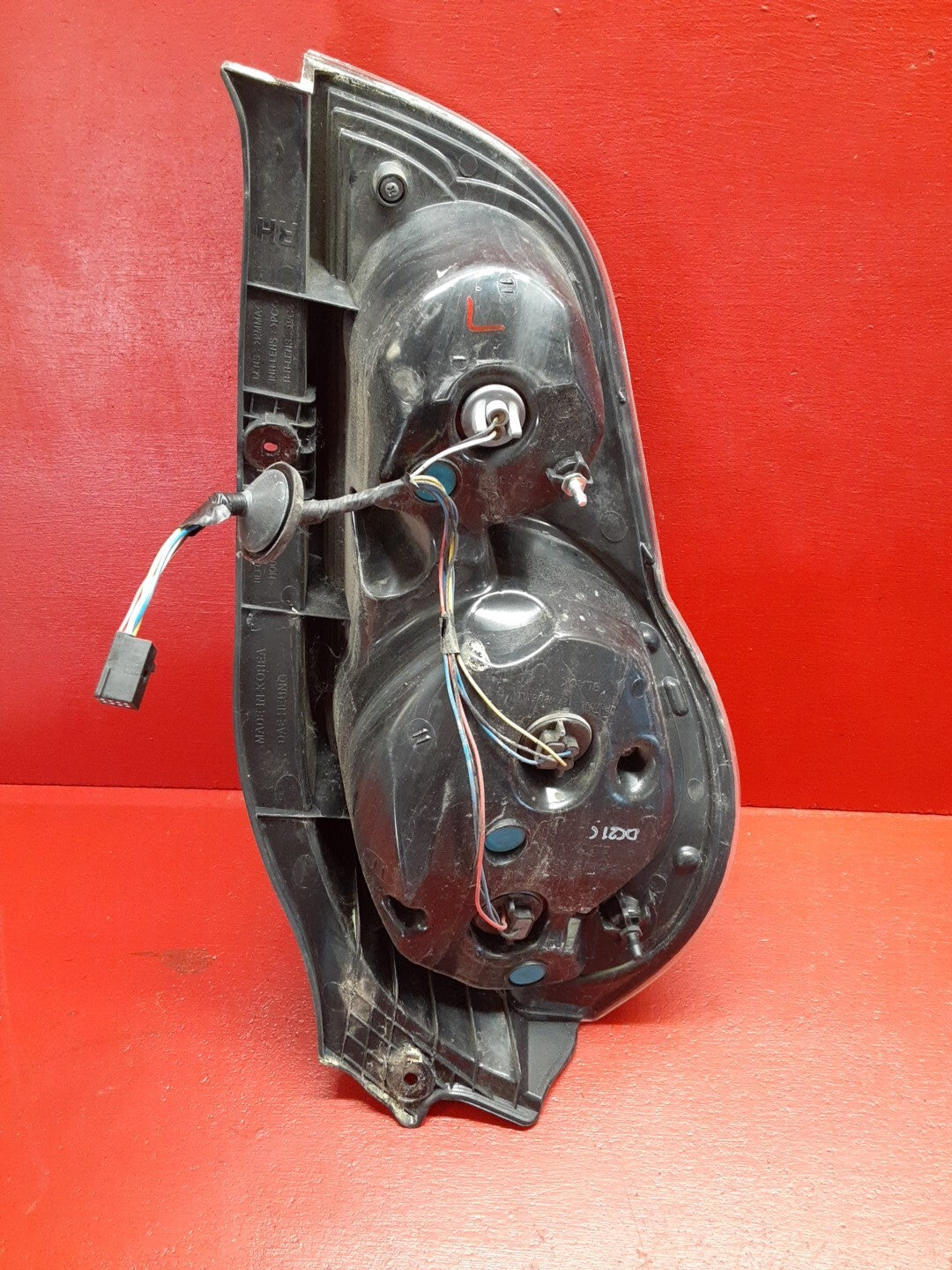 2013-2016 Chevrolet Spark LEFT DRIVER Tail Light Taillight Lamp 42441998