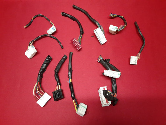2011 Kia Sorento Interior Fuse Block Auto Light Smart Key 95400-1U031  PIGTAILS